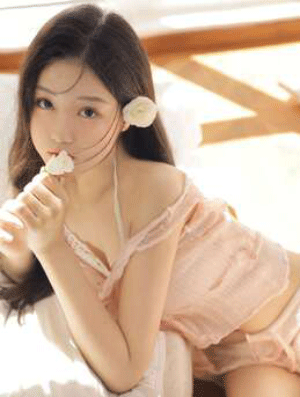 CSGO大姐姐AWP传奇下载-CSGO大姐姐AWP传奇手游免费下载安装