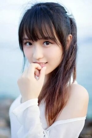 两瓣红莲今夜开一池碧水盼君浴下载-两瓣红莲今夜开一池碧水盼君浴手游免费下载安装