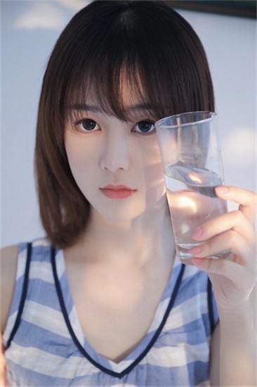 水蜜桃香蕉含羞草下载-水蜜桃香蕉含羞草手游免费下载安装