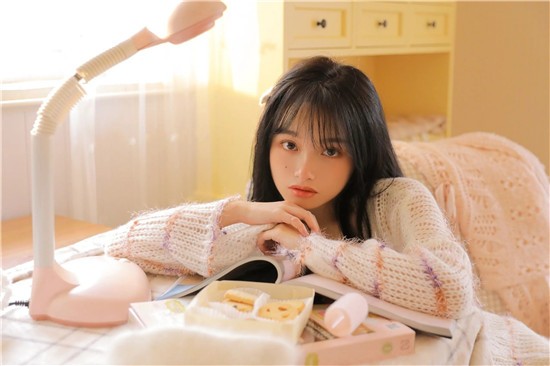 乾隆在马吃小燕子奶下载-乾隆在马吃小燕子奶手游免费下载安装