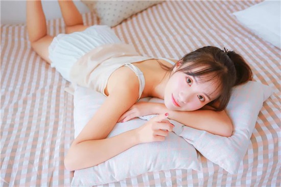 向日葵草莓丝瓜芭乐鸭脖18岁app下载-向日葵草莓丝瓜芭乐鸭脖18岁免费下载安装破解版