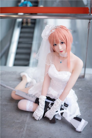 一卡二卡国产3卡4卡乱码——卡牌对决与策略校正