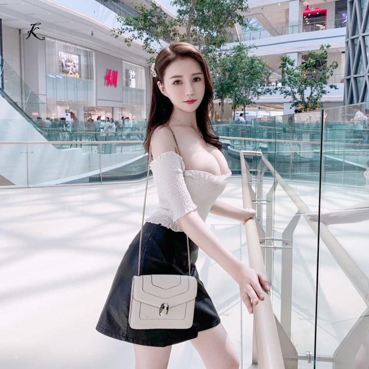 写错一道题项我一下：分析考试失误的心理因素与提升答题技巧的方法